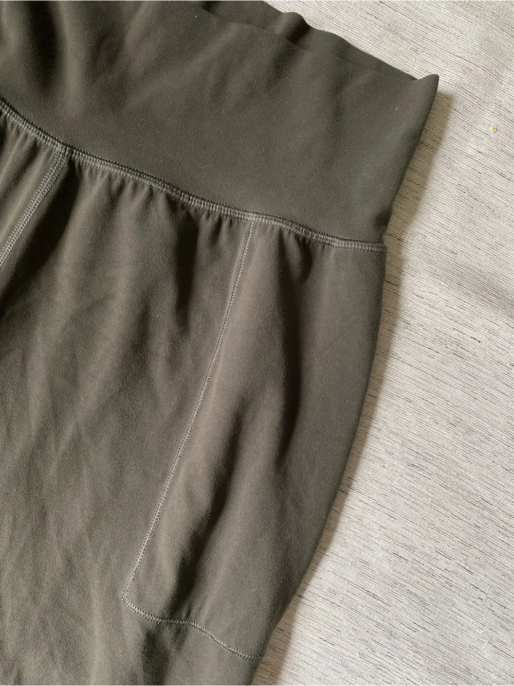 High-Waist Active Jogger Pants - Olive Green MT Tall